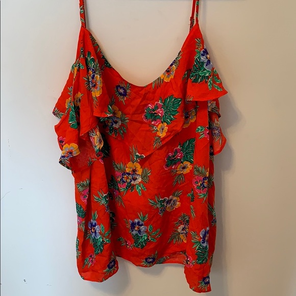 Old Navy Tops - COLD SHOULDER FLORAL TOP